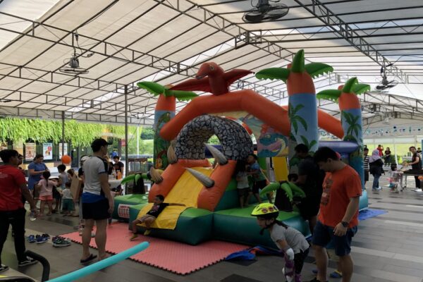 jurassic park dinosaur bouncy castle for rent